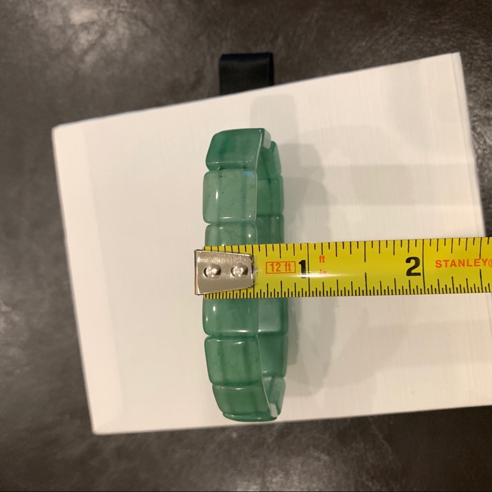 Green Aventurine Stones elastic bracelet. - Picture 6 of 7